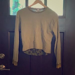 Urban outfitters camo lining sweater lightweight